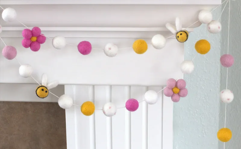 Bumble Bee & Daisy Felt Garland- Pink, Golden Yellow, White