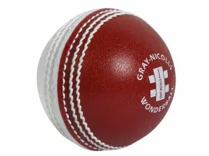 Gray Nicolls Wonder Ball (Red/White)